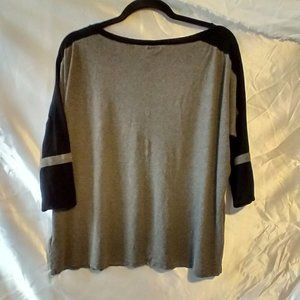 3/4 Sleeve Tee / Baggy fit / Black and Grey